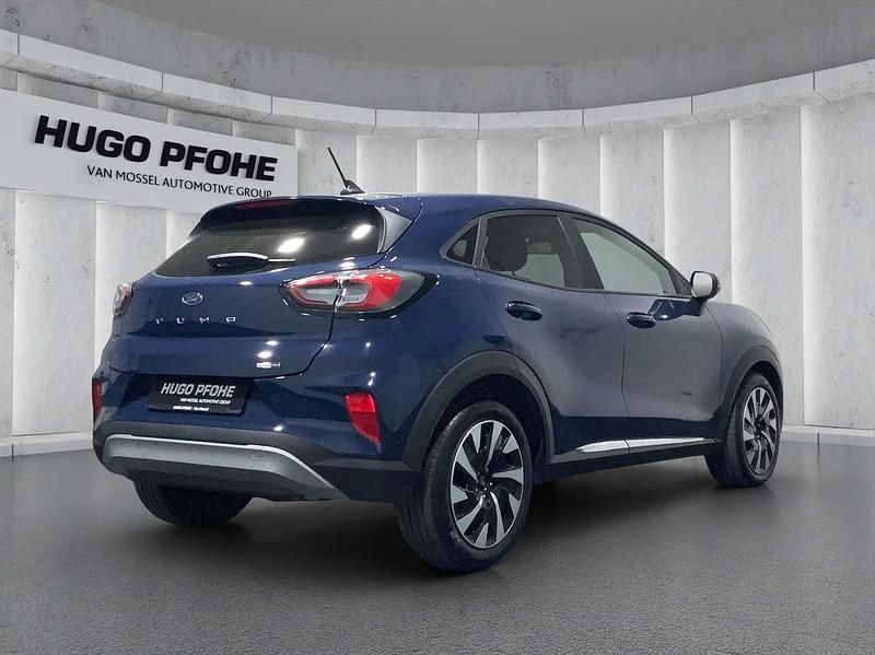 Gebraucht Ford Puma Titanium 125 PS (91 kW) 2022 Blazer blue uni SUV