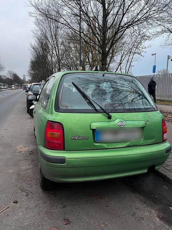 Gebraucht Nissan Micra 54 PS (39 kW) 1998 Grün Kleinwagen
