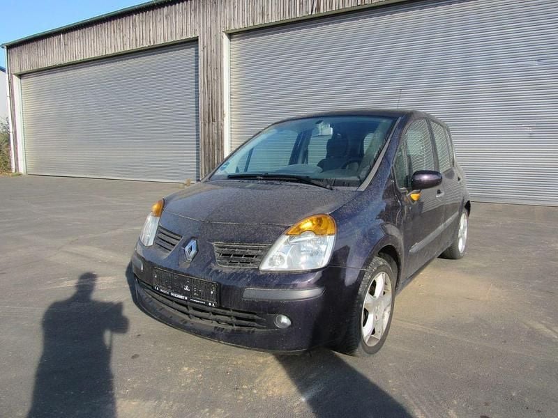 Violett Gebraucht 2006 Renault Modus Van / Kleinbus | 650 € (Superpreis) - Bild 1/4