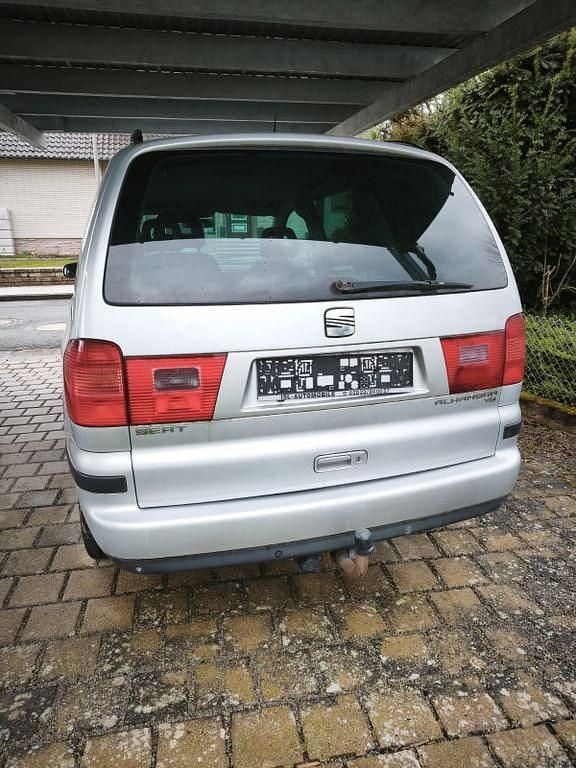 Gebraucht Seat Alhambra 116 PS (85 kW) 2004 Silber Van / Kleinbus