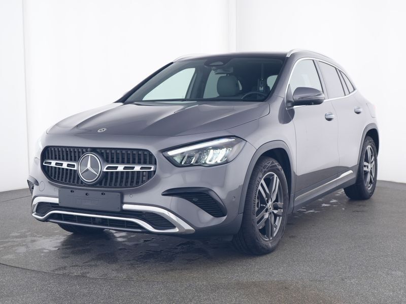 Grau Gebraucht 2024 Mercedes GLA220 SUV | 45.450 € (Guter Preis) - Bild 1/4