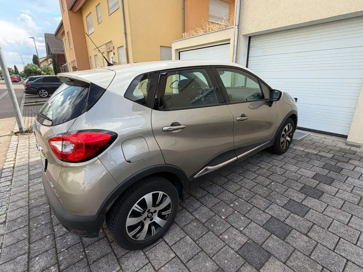 Gebraucht Renault Captur 120 PS (88 kW) 2014 Weiß SUV