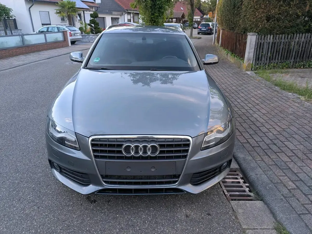 Gebraucht Audi A4 S-Line 143 PS (105 kW) 2011 Grau Kombi