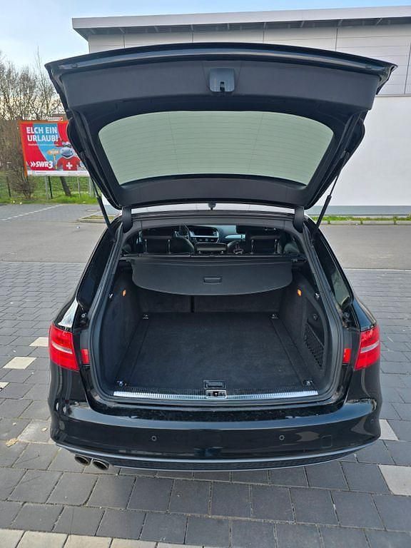 Gebraucht Audi A4 S-Line 177 PS (130 kW) 2013 Schwarz Kombi