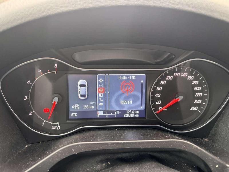 Rot Gebraucht 2012 Ford S-MAX S Van / Kleinbus | 6.500 € (Fairer Preis) - Bild 1/4