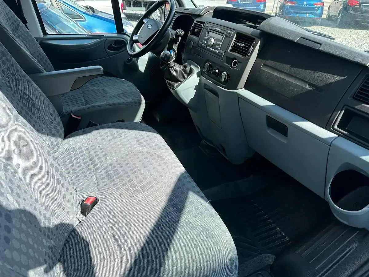 Gebraucht Ford Transit 115 PS (84 kW) 2011 Weiß Van