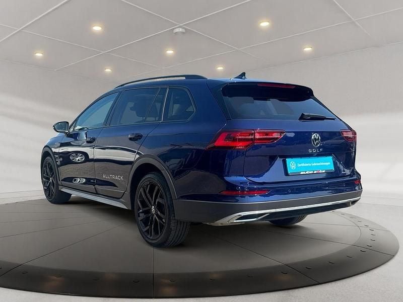 Gebraucht VW Golf Alltrack 200 PS (147 kW) 2024 Blau Kombi