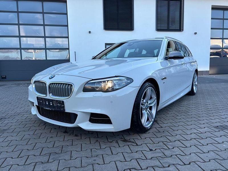 Gebraucht BMW M550 Comfort Edition 381 PS (280 kW) 2014 Weiß Limousine