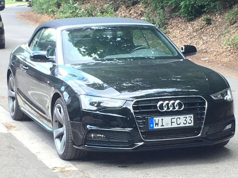 Gebraucht Audi A5 Cabriolet 170 PS (125 kW) 2014 Schwarz Cabrio