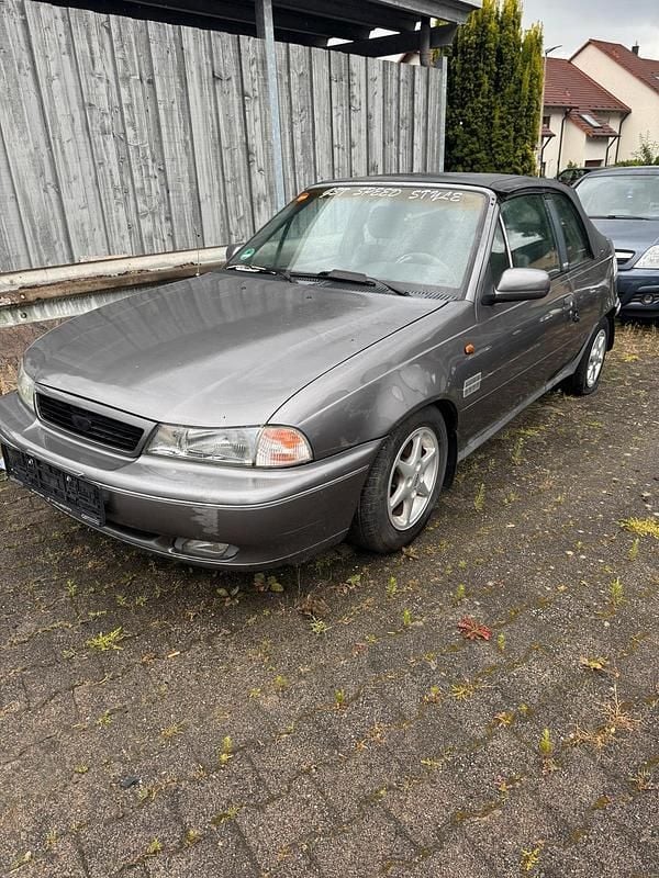 Braun Gebraucht 1988 Opel Kadett Sport Cabrio | 2.900 € - Bild 1/4
