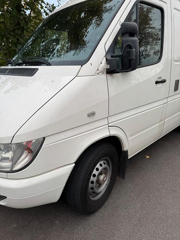 Weiß Gebraucht 2003 Mercedes Sprinter Van | 8.999 € - Bild 1/4