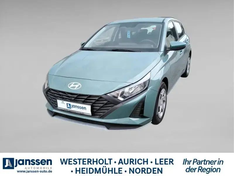 Grün Neu 2025 Hyundai i20 Select Limousine | 18.990 € (Fairer Preis) - Bild 1/1