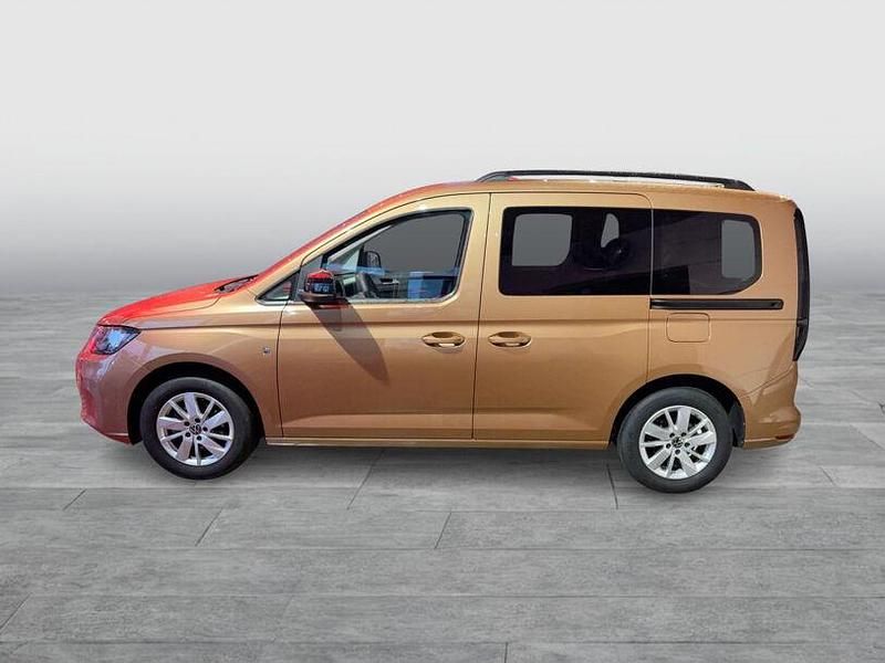 Gebraucht VW Caddy Life 102 PS (75 kW) 2024 Gold Van / Kleinbus