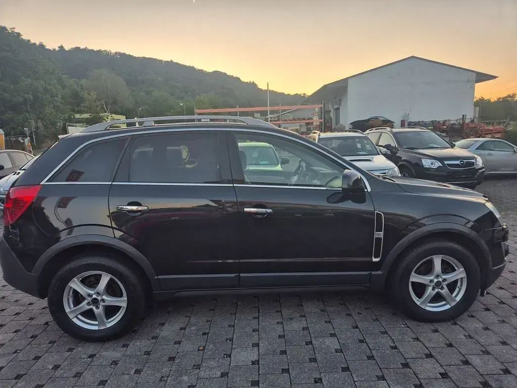 Gebraucht Opel Antara Cosmo 184 PS (135 kW) 2015 Schwarz SUV