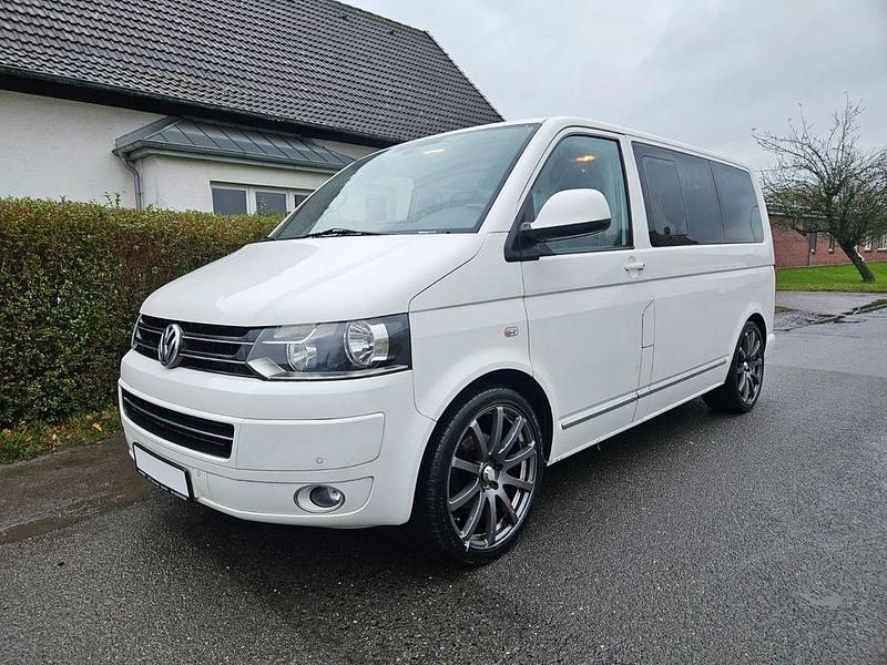 Weiß Gebraucht 2010 VW T5 Comfortline Van | 11.800 € (Fairer Preis) - Bild 1/4
