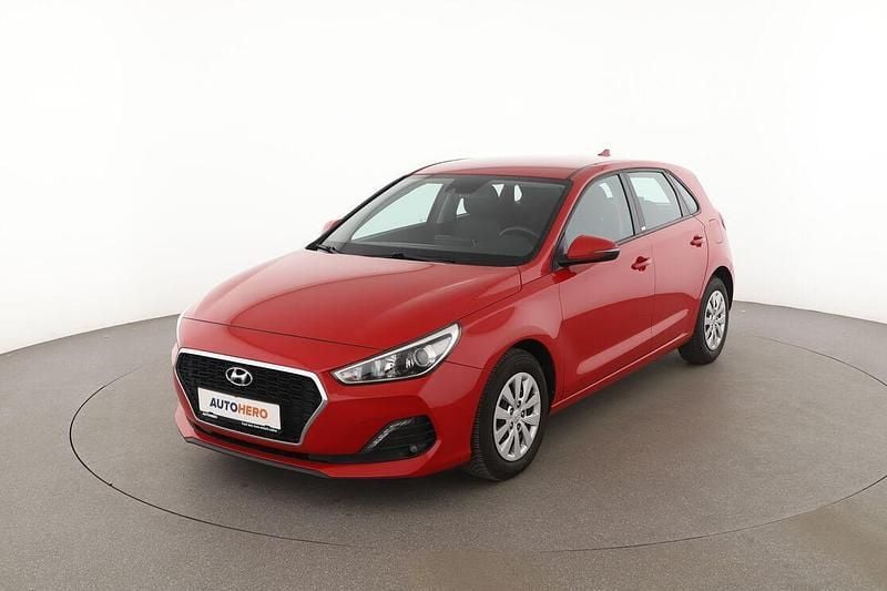 Rot Gebraucht 2020 Hyundai i30 YES! Limousine | 13.530 € (Superpreis) - Bild 1/4