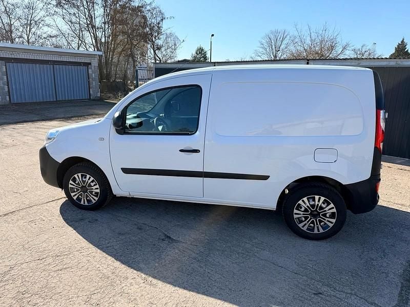 Gebraucht Renault Kangoo 75 PS (55 kW) 2019 Weiß Van / Kleinbus