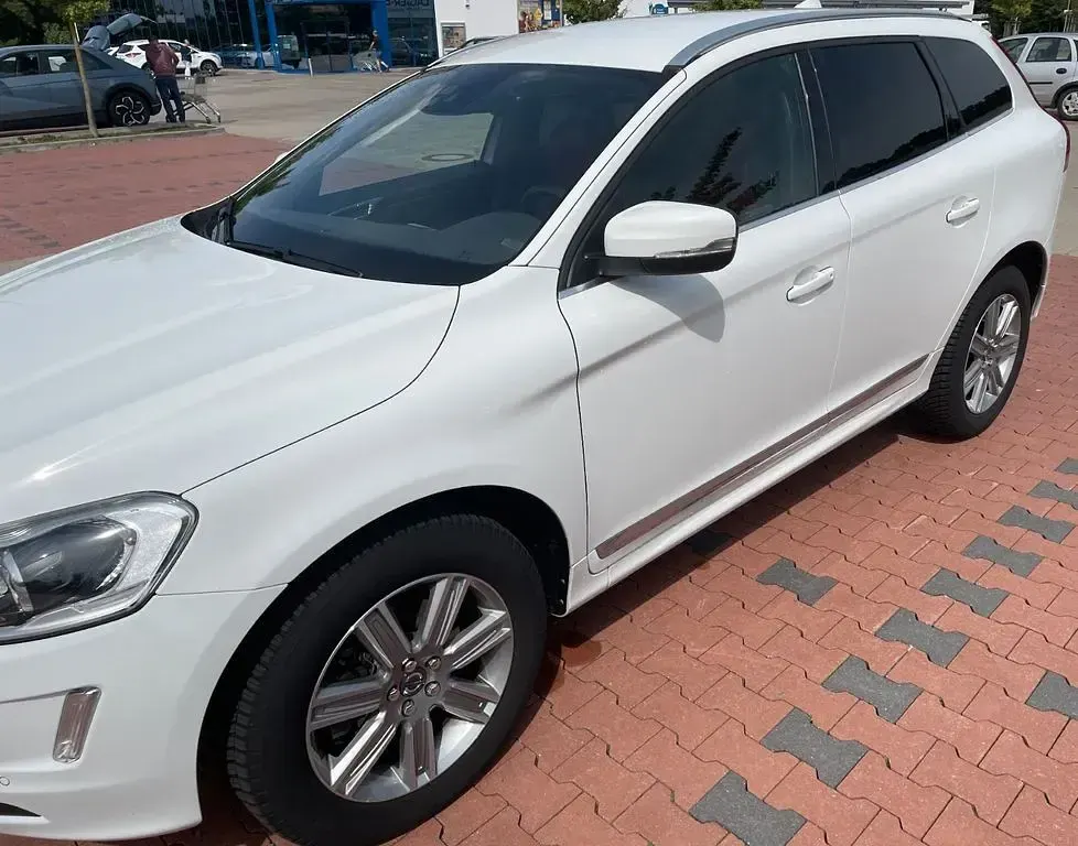 Gebraucht Volvo XC60 Summum 190 PS (139 kW) 2016 Weiß SUV