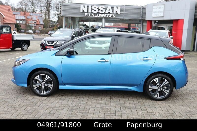 Gebraucht Nissan Leaf Tekna 160 kW (218 PS) 2021 Blau Kleinwagen