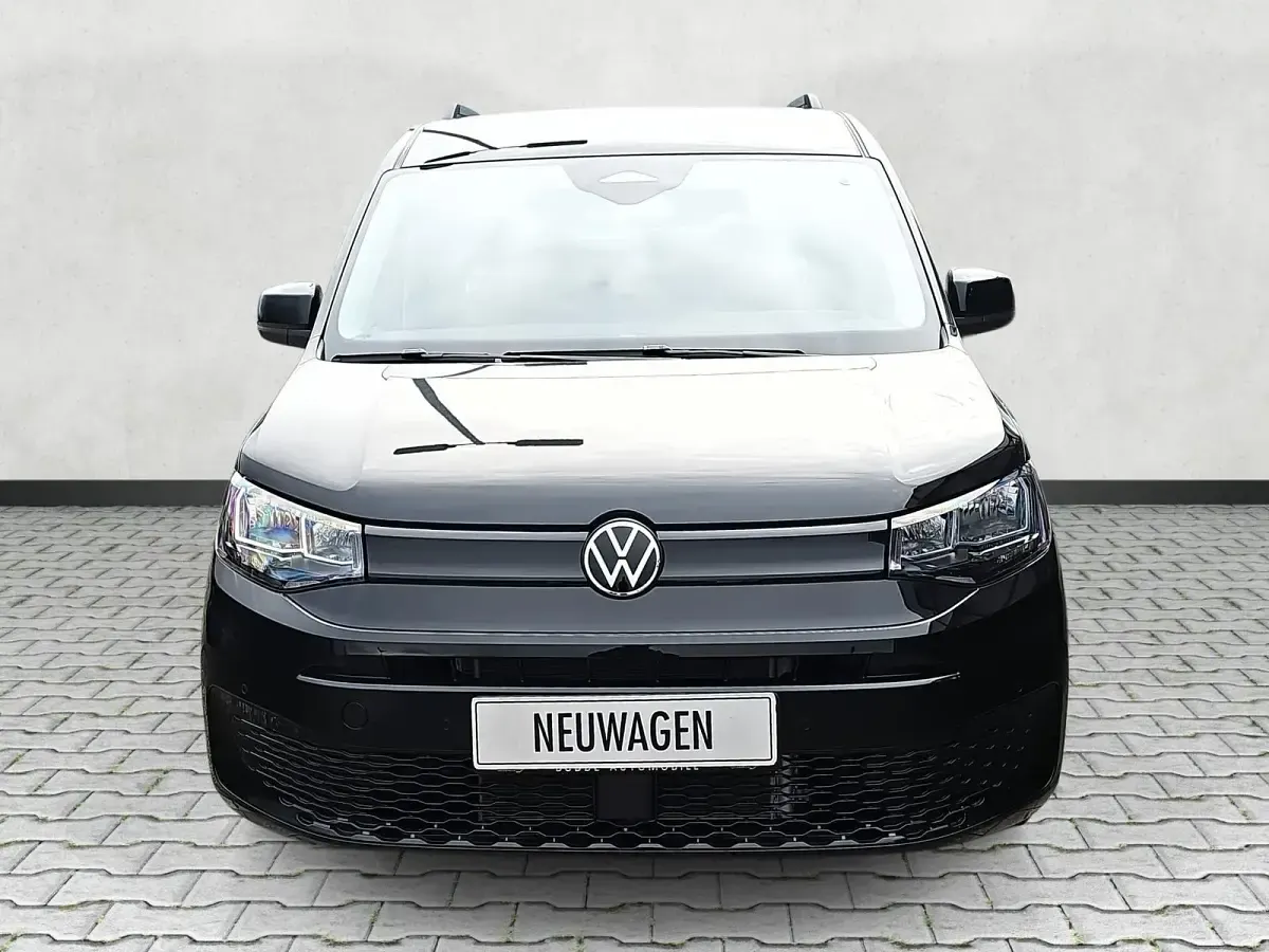 Neu VW Caddy Maxi Basis 116 PS (85 kW) 2026 Deep black perleffekt Van / Kleinbus