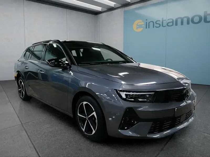 Gebraucht Opel Astra 131 PS (96 kW) 2025 Grau Kleinwagen