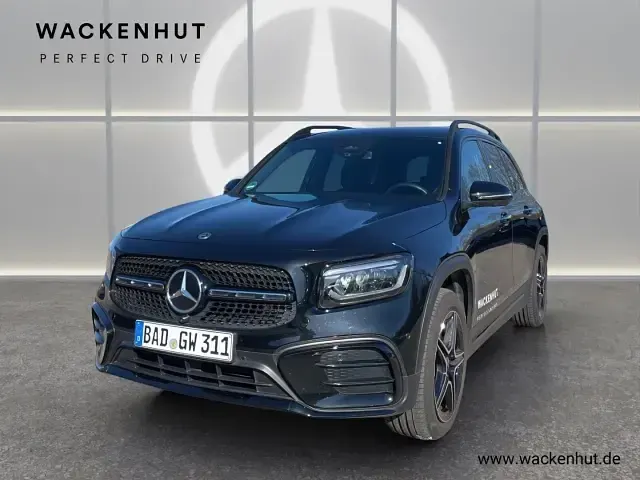 Gebraucht Mercedes GLB220 AMG 190 PS (139 kW) 2024 Schwarz SUV