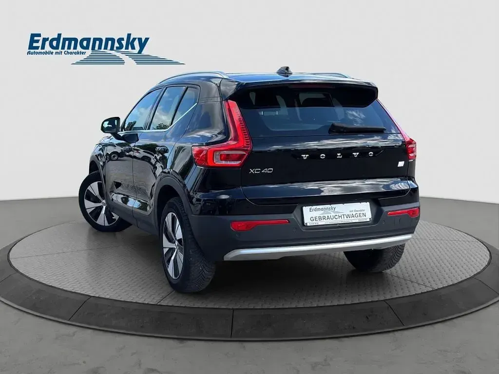 Gebraucht Volvo XC40 211 PS (155 kW) 2022 Schwarz SUV