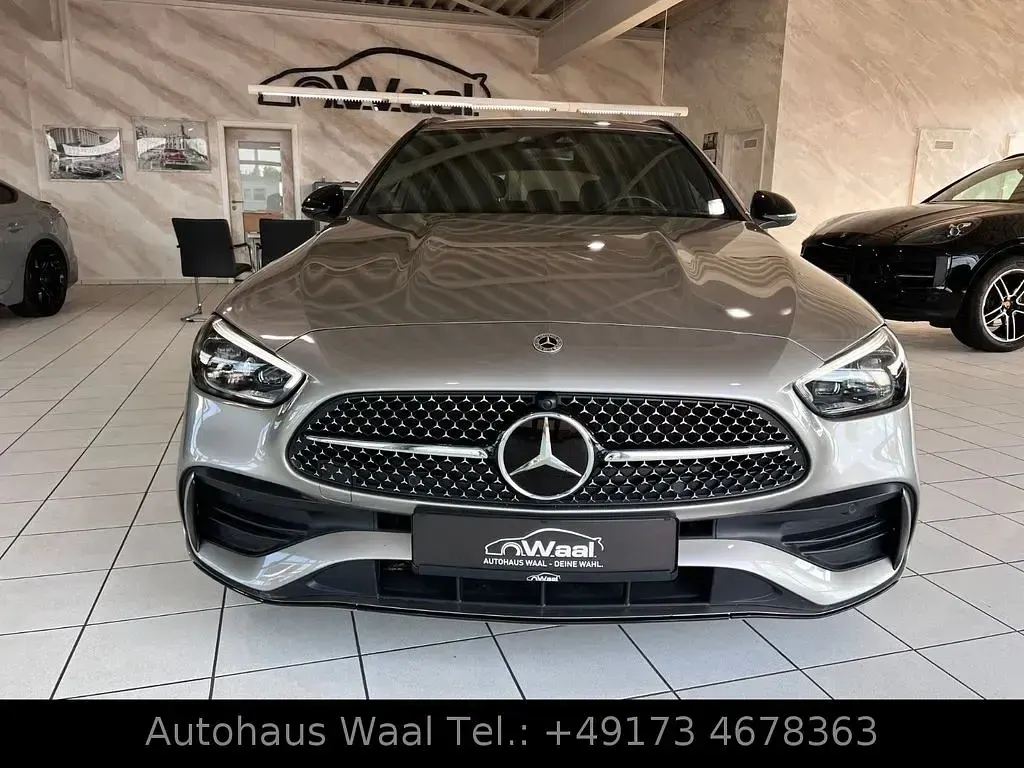 Gebraucht Mercedes E300 AMG 204 PS (150 kW) 2023 Beige Limousine