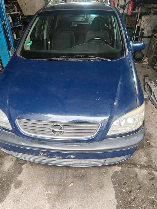Gebraucht Opel Zafira 100 PS (73 kW) 2001 Blau Van / Kleinbus