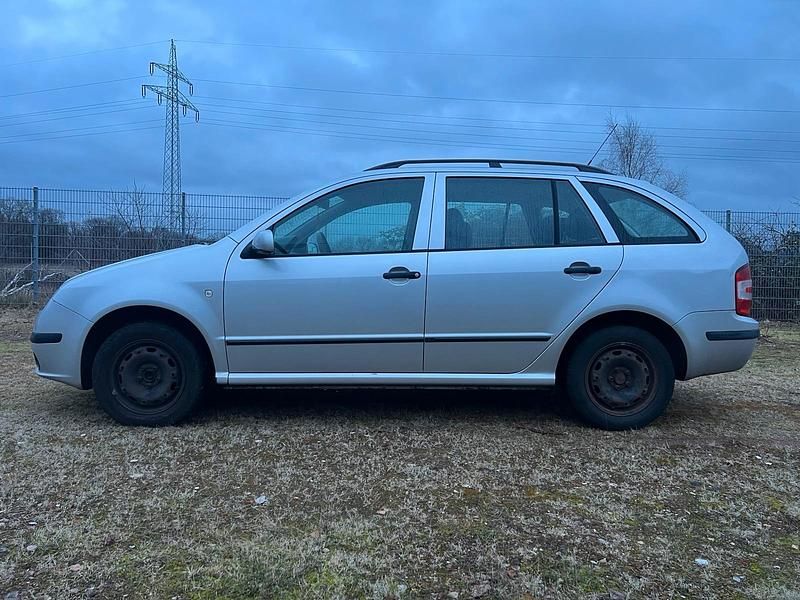 Gebraucht Skoda Fabia 55 PS (40 kW) 2005 Silber Kombi