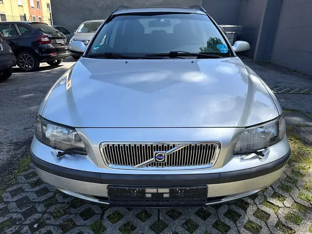 Gebraucht Volvo V70 200 PS (147 kW) 2000 Schwarz Kombi