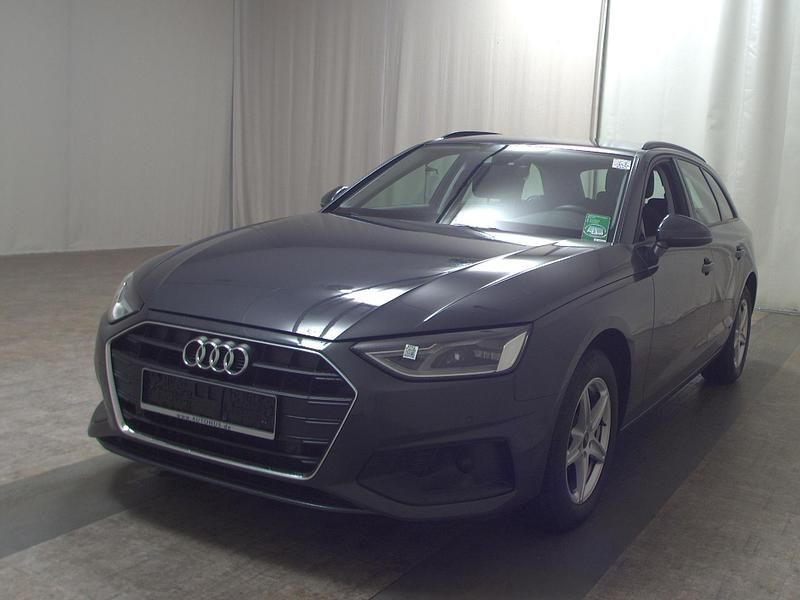 Second-hand Audi A4 Sport 163 CP (119 kW) 2021 Gri Break