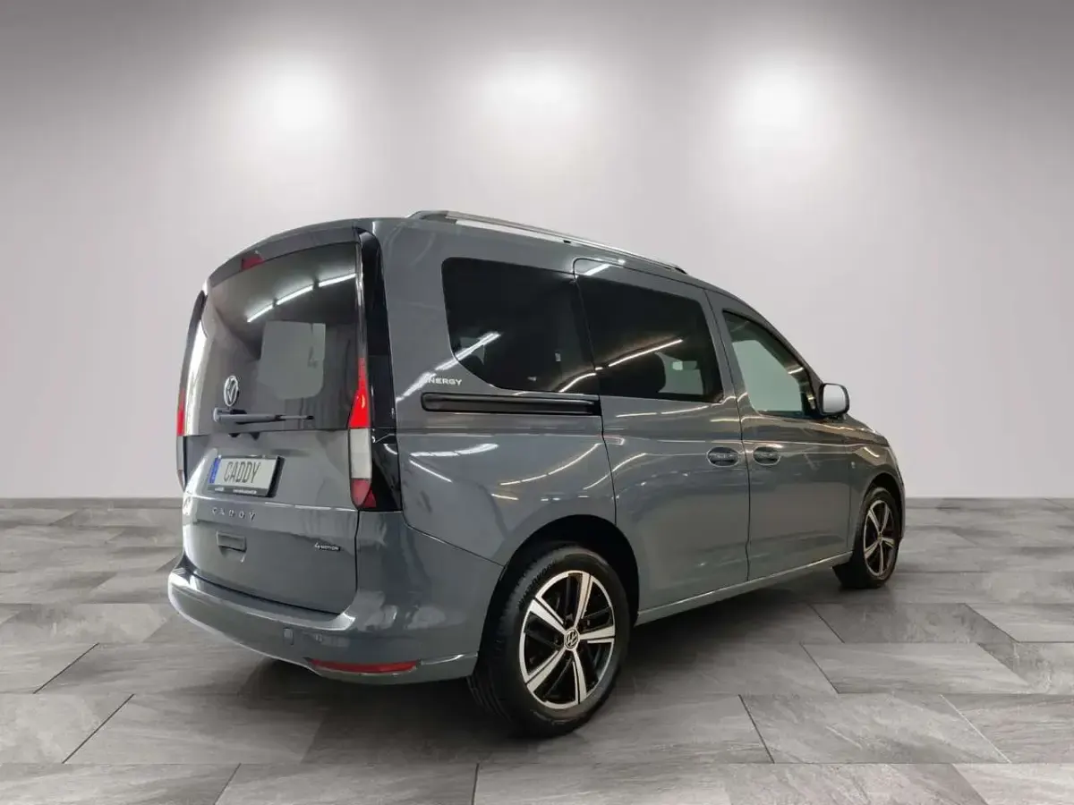 Neu VW Caddy 122 PS (89 kW) 2026 Pure grey Van / Kleinbus