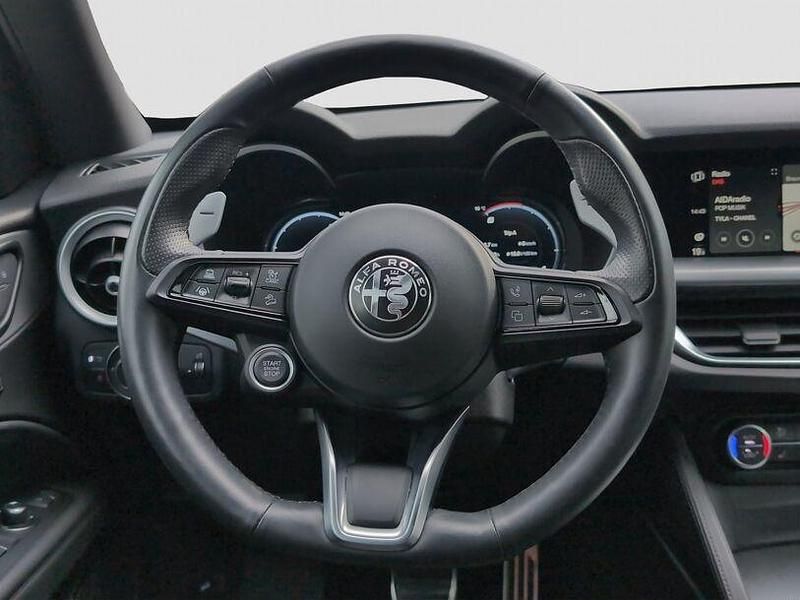Gebraucht Alfa Romeo Stelvio 209 PS (153 kW) 2024 Weiss SUV