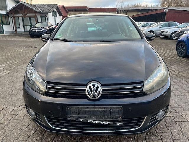 Gebraucht VW Golf VI Highline 160 PS (117 kW) 2009 Deep black perleffekt (metallic) Kleinwagen