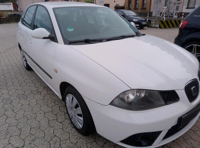 Gebraucht Seat Ibiza 85 PS (62 kW) 2009 Weiß Limousine