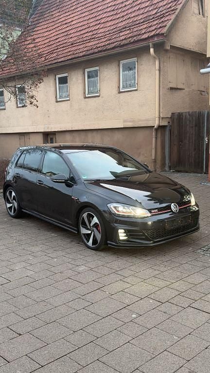 Grau Gebraucht 2019 VW Golf GTI Limousine | 19.100 € (Guter Preis) - Bild 1/4