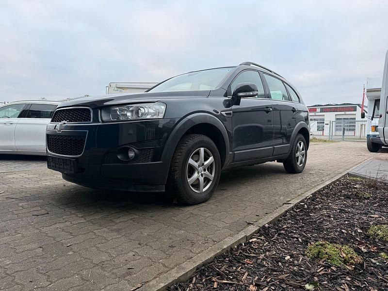 Gebraucht Chevrolet Captiva 167 PS (122 kW) 2012 Schwarz SUV