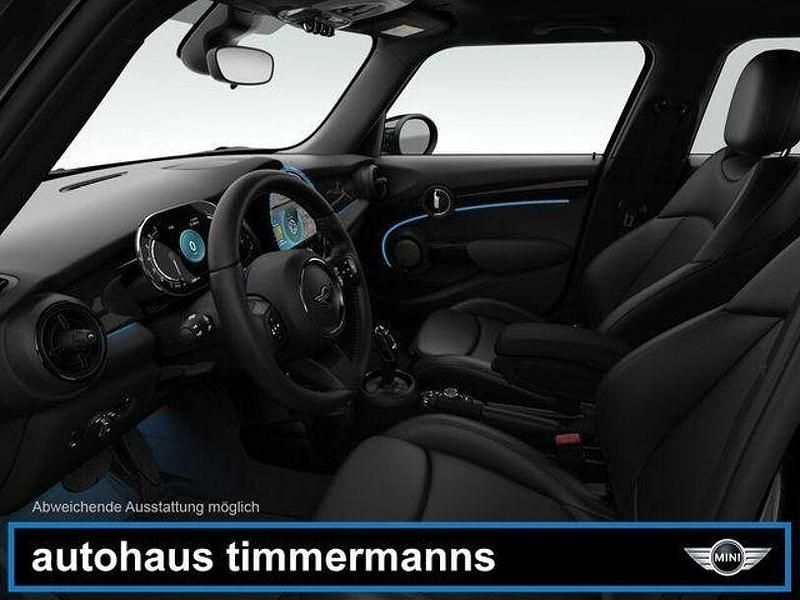Gebraucht Mini Cooper Classic 136 PS (100 kW) 2023  midnight black (metallic) Kleinwagen