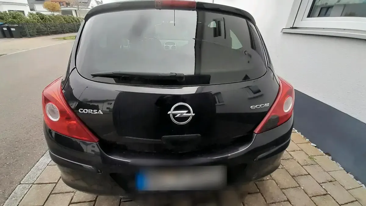 Gebraucht Opel Corsa Eco 69 PS (50 kW) 2011 Schwarz Kleinwagen