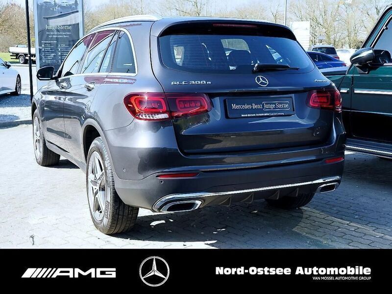 Gebraucht Mercedes GLC300 AMG 211 PS (155 kW) 2020 Grau graphitgrau SUV