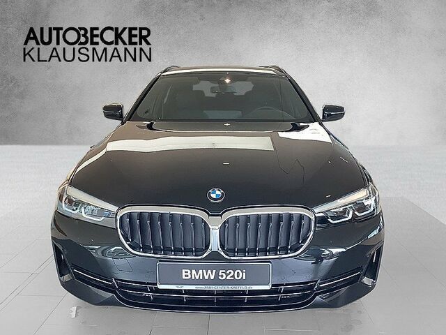 Gebraucht BMW 520 184 PS (135 kW) 2023 Schwarz Kombi