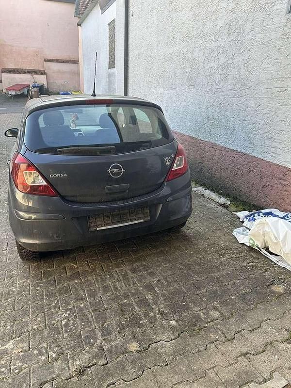 Gebraucht Opel Corsa Selection 86 PS (63 kW) 2010 Limousine