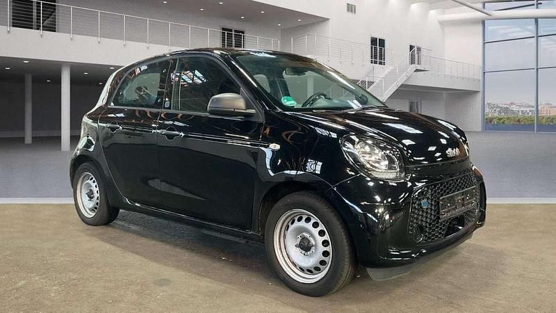 Schwarz Gebraucht 2022 Smart ForFour Electric Drive Kleinwagen | 8.990 € (Guter Preis) - Bild 1/4