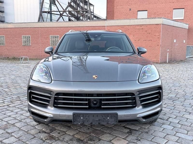 Gebraucht Porsche Cayenne S 441 PS (324 kW) 2020 Grau SUV