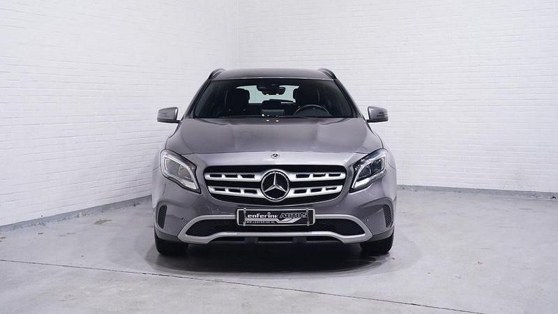 Gebraucht Mercedes GLA180 Business 122 PS (89 kW) 2019 Grau SUV