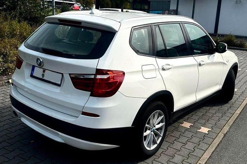 Gebraucht BMW X3 184 PS (135 kW) 2011 Weiß SUV