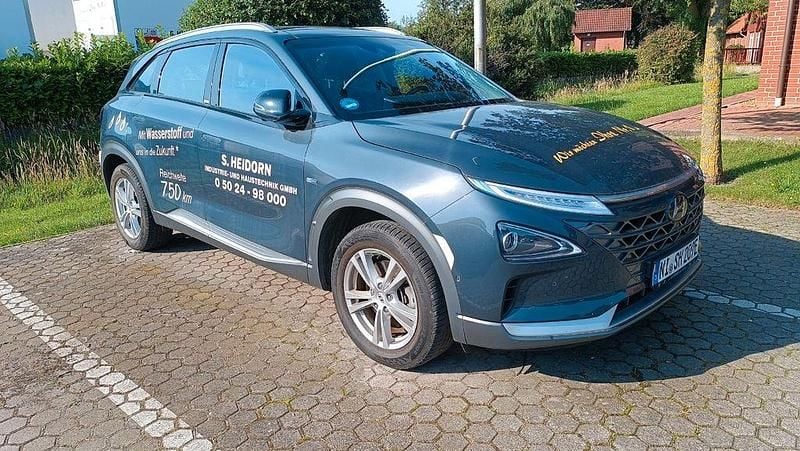 Blau Gebraucht 2020 Hyundai Nexo SUV | 13.000 € (Superpreis) - Bild 1/4