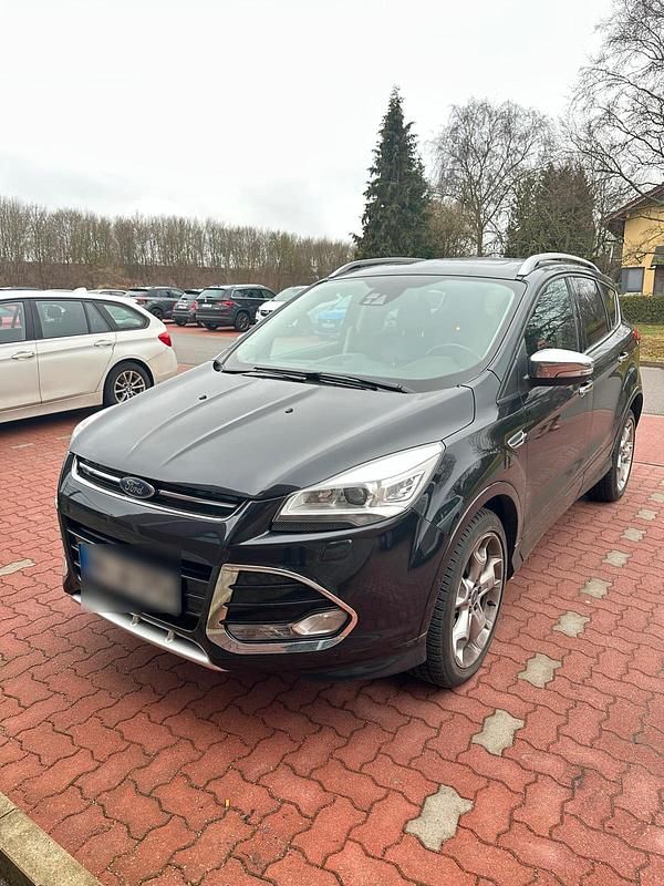Gebraucht Ford Kuga 180 PS (132 kW) 2015 Schwarz SUV