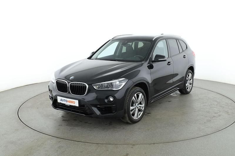 Schwarz Gebraucht 2018 BMW X1 Sport Line SUV | 21.390 € (Fairer Preis) - Bild 1/3